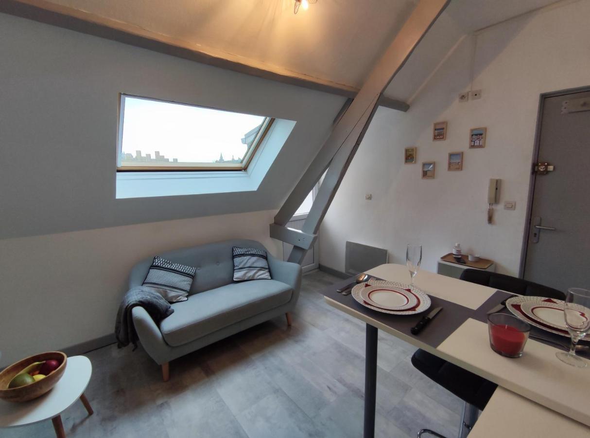 Апартаменты Joli Petit T2 Terrasse Proche Du Phare Кале Экстерьер фото
